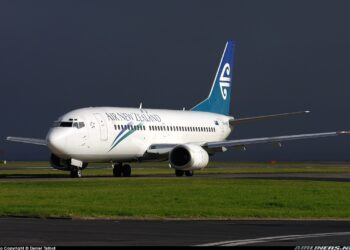 Global airlines to see higher growth, but risks remain, say experts