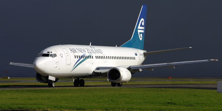 Global airlines to see higher growth, but risks remain, say experts