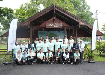 Gas Malaysia plants mangrove trees to support coastal conservation