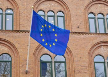 EU greenlights $3.4 billion Spanish state aid for highly efficient power