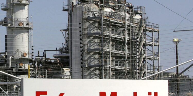 US Supreme Court to hear bid by oil companies to toss climate suits