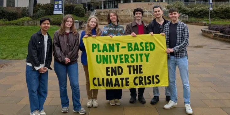Students votes for plant-based menus at university