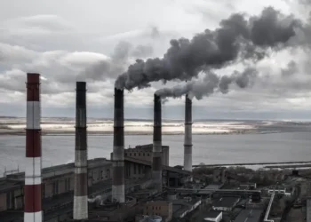 The Case for Capturing and Valourising CO2 Emissions – Earth.org