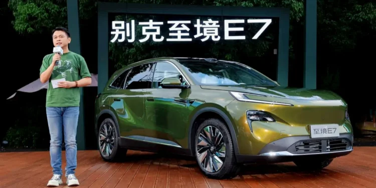 SAIC Motor and General Motors Extend Joint Venture to 2047