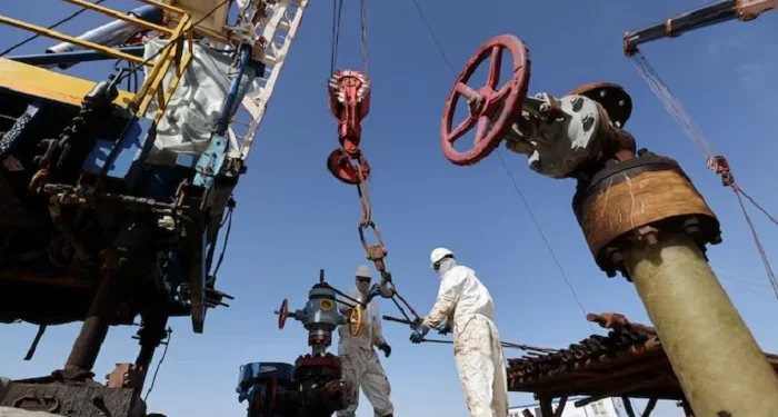 Oil Prices Surge as Middle East Conflict Threatens Persian Gulf Exports