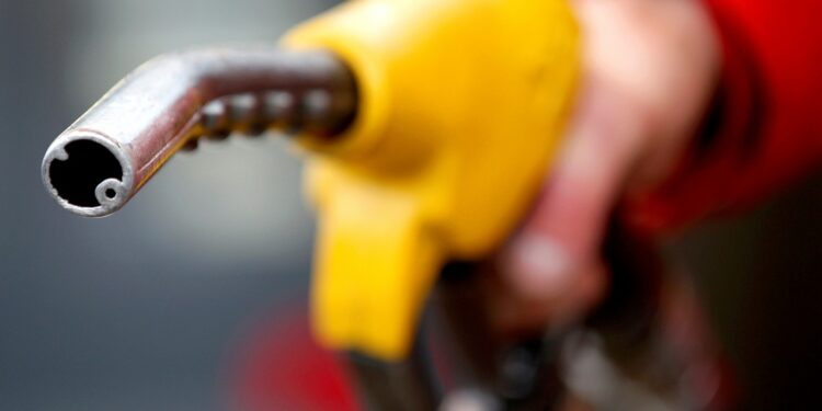 Global Crude Oil Surges Past USD 100/bbl, Exacerbating Industrial Producer Cost Inflation in Malaysia
