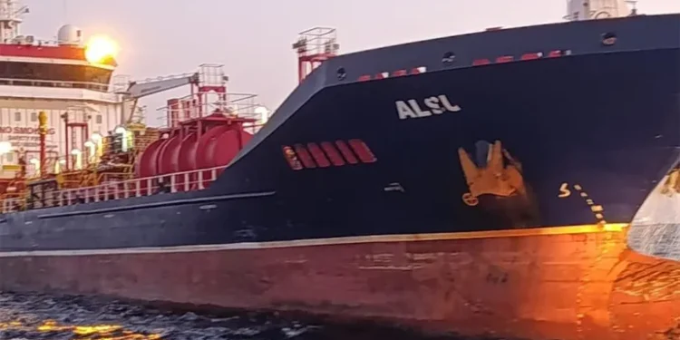 Commercial Vessel Collision in Sea of Marmara Causes Swift Submersion Off Istanbul