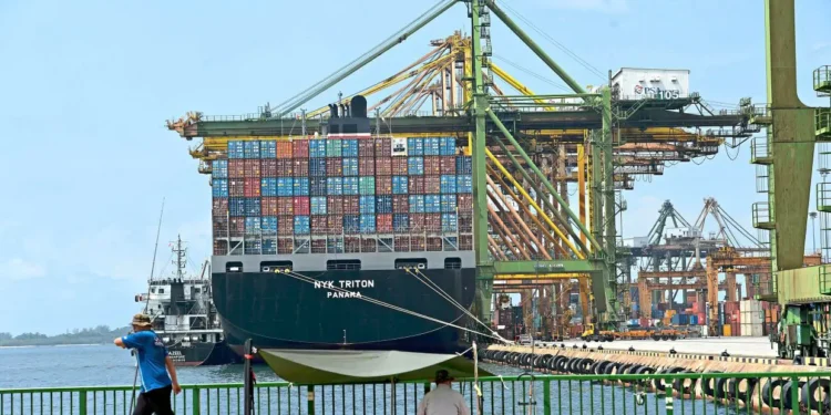 Singapore Shipyards Tap Europe’s Offshore Wind Expansion to Drive Growth