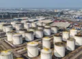 Brent Crude Holds Near USD 110 Amid Middle East and Ukraine Supply Disruptions