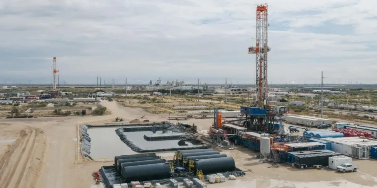 Oil Prices Stabilise Amid Uncertainty Over US-Iran Talks and Middle East Supply Risks