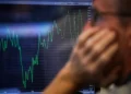 Oil Prices Retreat from Recent Highs Amid US-Iran Tensions and Market Uncertainty