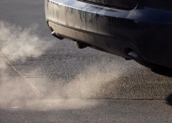 France and Germany Near Agreement to Ease EU’s 2035 Vehicle Emission Targets