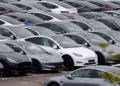 Global EV Sales Decline 2% in September, Ending Six-Month Growth Streak